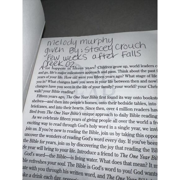 The One Year Bible Fifteenth Anniversary Edition NLT By Tyndale - Picture 3 of 11